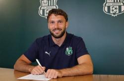 官方：萨索洛租借都灵后卫瓦卢基维茨，曾代表波兰参加2024欧洲杯