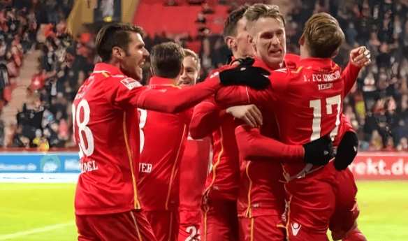 奥格斯堡VS柏林联合 奥格斯堡本赛季发挥不俗