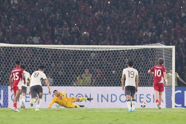 中国男足彻底无缘2026世界杯