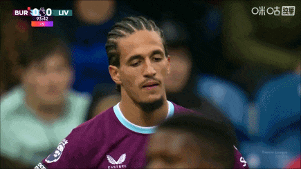 萨拉赫点射，利物浦客场1-0绝杀伯恩利！