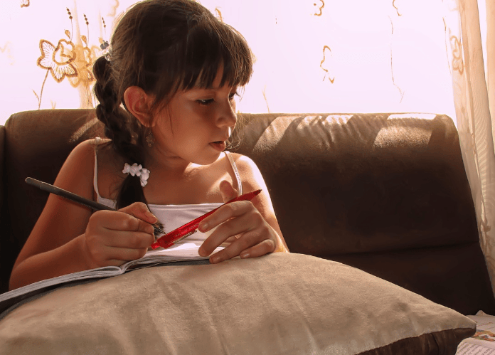 孩子爱贴“标签”？“反向思考小游戏”来打开新世界！